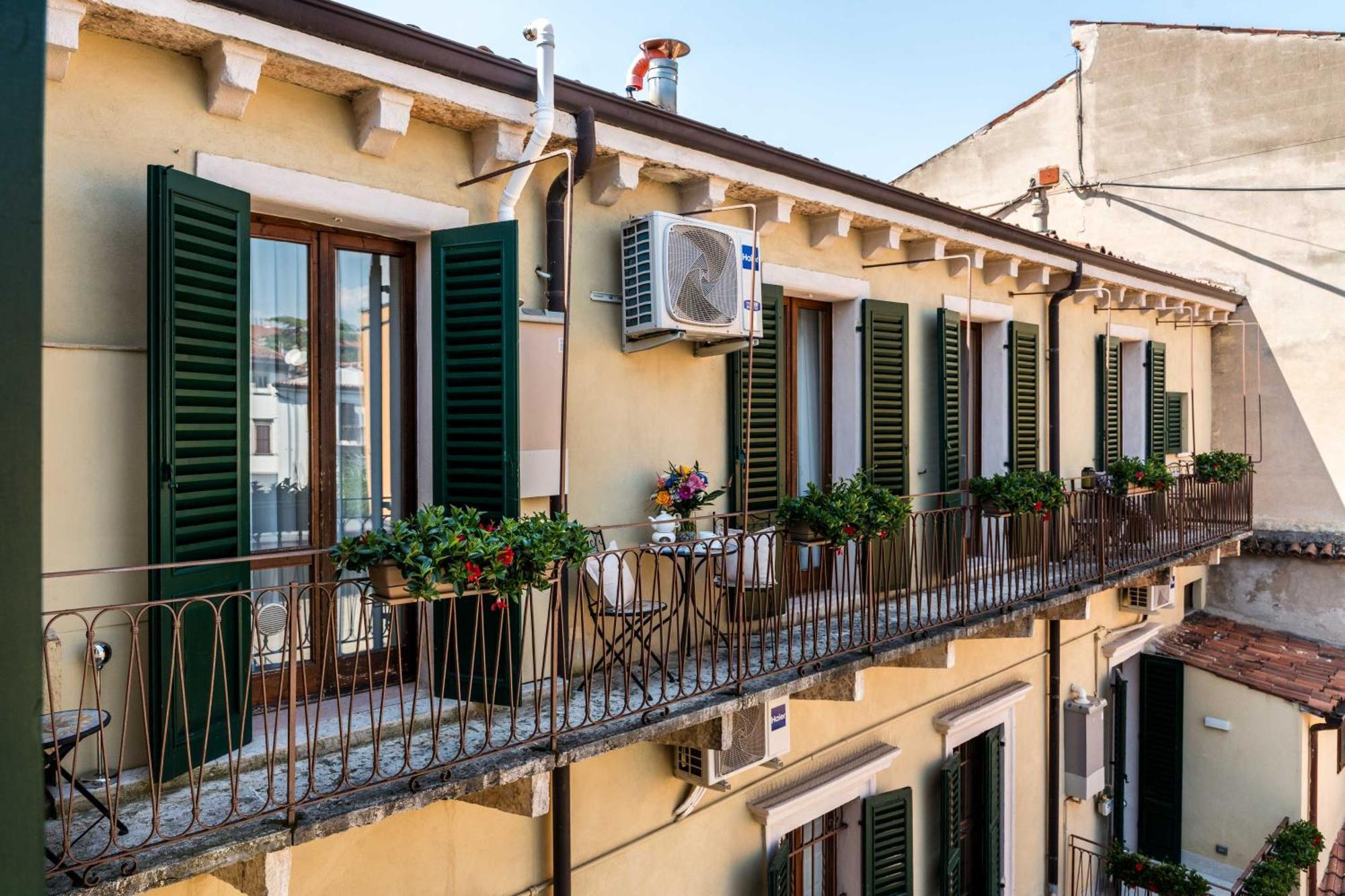 Palazzo Ristori Lägenhet Verona Exteriör bild